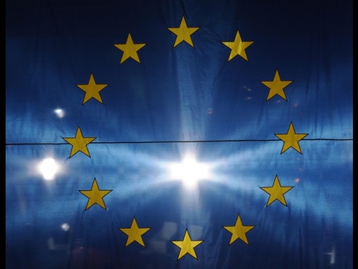 Ue, migliora la fiducia su economia nell'Eurozona a ottobre