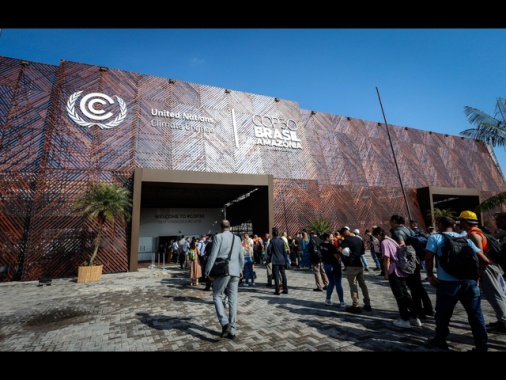 Cina, il mondo rimuova dazi e barriere sui prodotti green