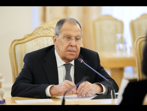 Lavrov ricompare, 'Usa non hanno chiarito sui test nucleari'