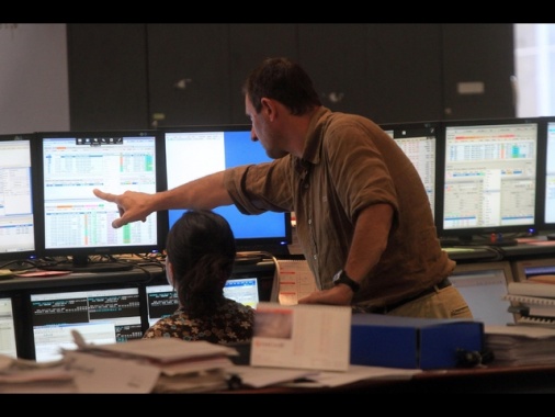 Lo spread Btp-Bund chiude in calo a 72,7 punti