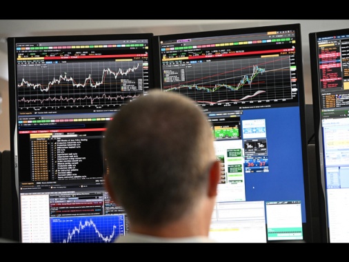 Lo spread tra Btp e Bund apre in rialzo a 75 punti