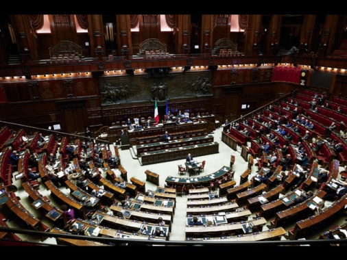 'Senza consenso è violenza sessuale', sì unanime della Camera