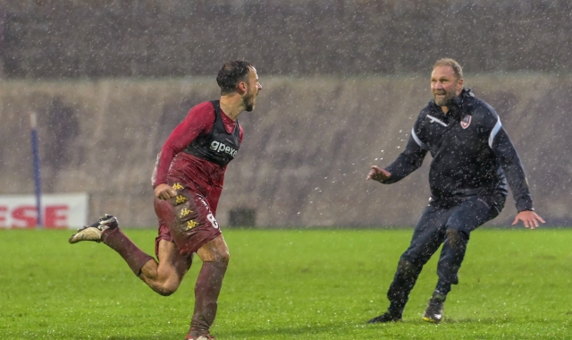 Varese a Valenza Po per un blitz