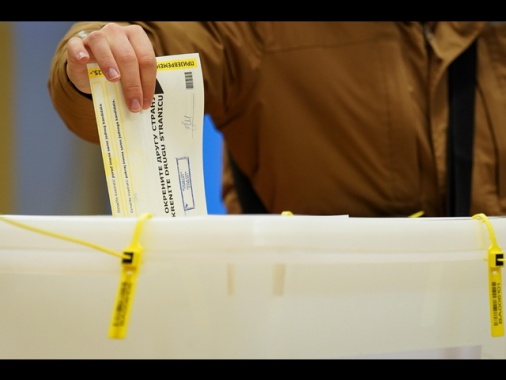 Bosnia, chiusi i seggi per le presidenziali nell'entità serba