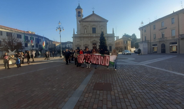 No alla guerra, corteo a Saronno