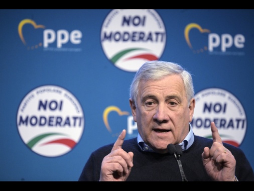 Tajani, centro Askatasuna va chiuso, è fonte di violenza