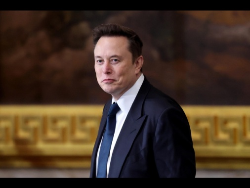 Musk, 'l'Ue va abolita, la sovranità torni ai singoli Stati'