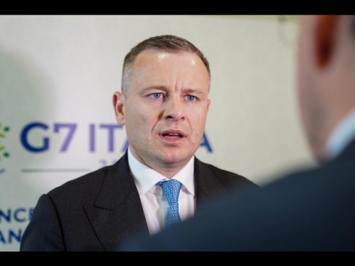 G7 finanze, pronti ad aumentare la pressione su Mosca