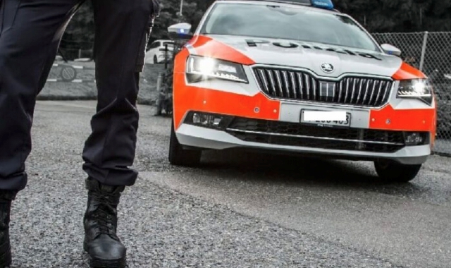 A Capolago con l’auto “imbottita” di cocaina