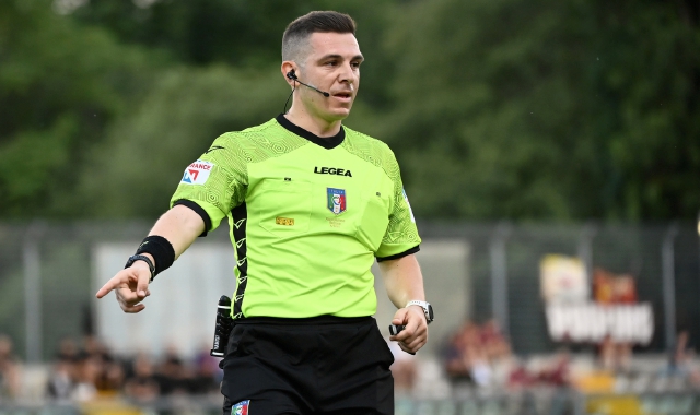 L’arbitro varesino Calzavara debutta in Serie A