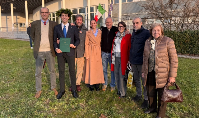 Arese, dall’oro in staffetta alla laurea: 110 e lode