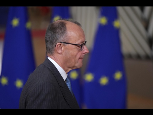 Merz, 'prestito Ue a Kiev è un messaggio decisivo a Putin'