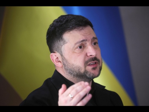 Zelensky, 'con Trump parleremo della questione territoriale'